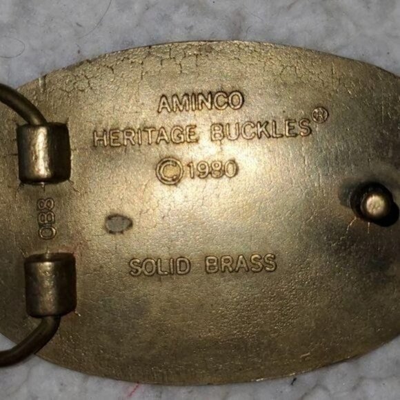 Aminco Heritage Vintage "Old Bankers Never Die They..." 1980 Solid Brass Buckle - Picture 3 of 5